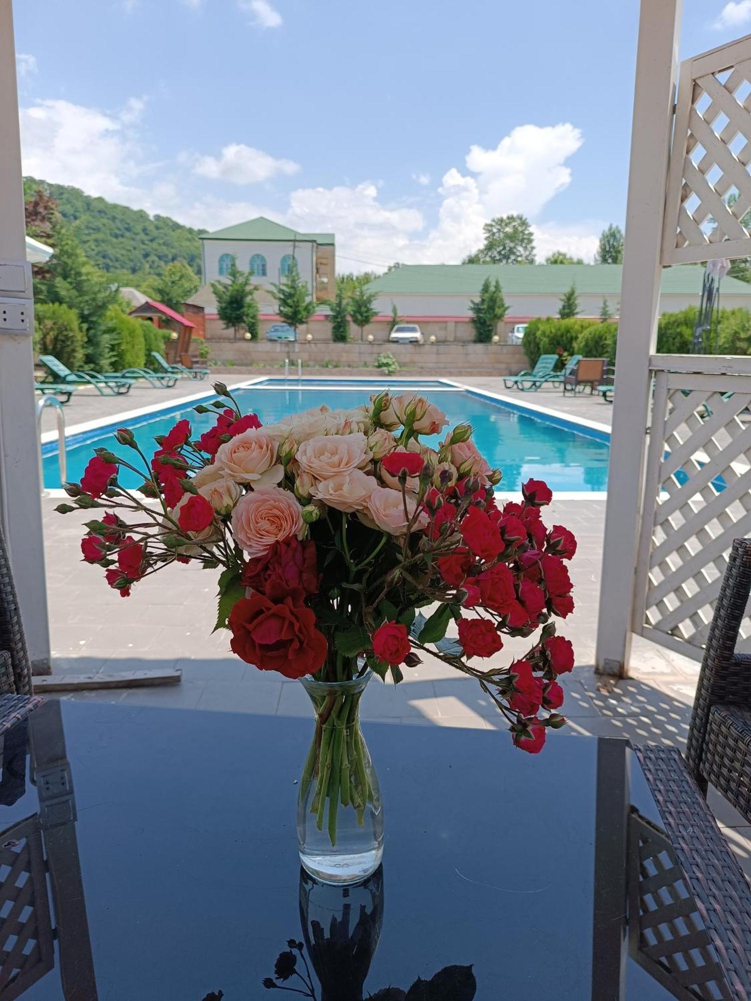 Gabala Bliss Inn Hotel And Restaurant Exterior photo